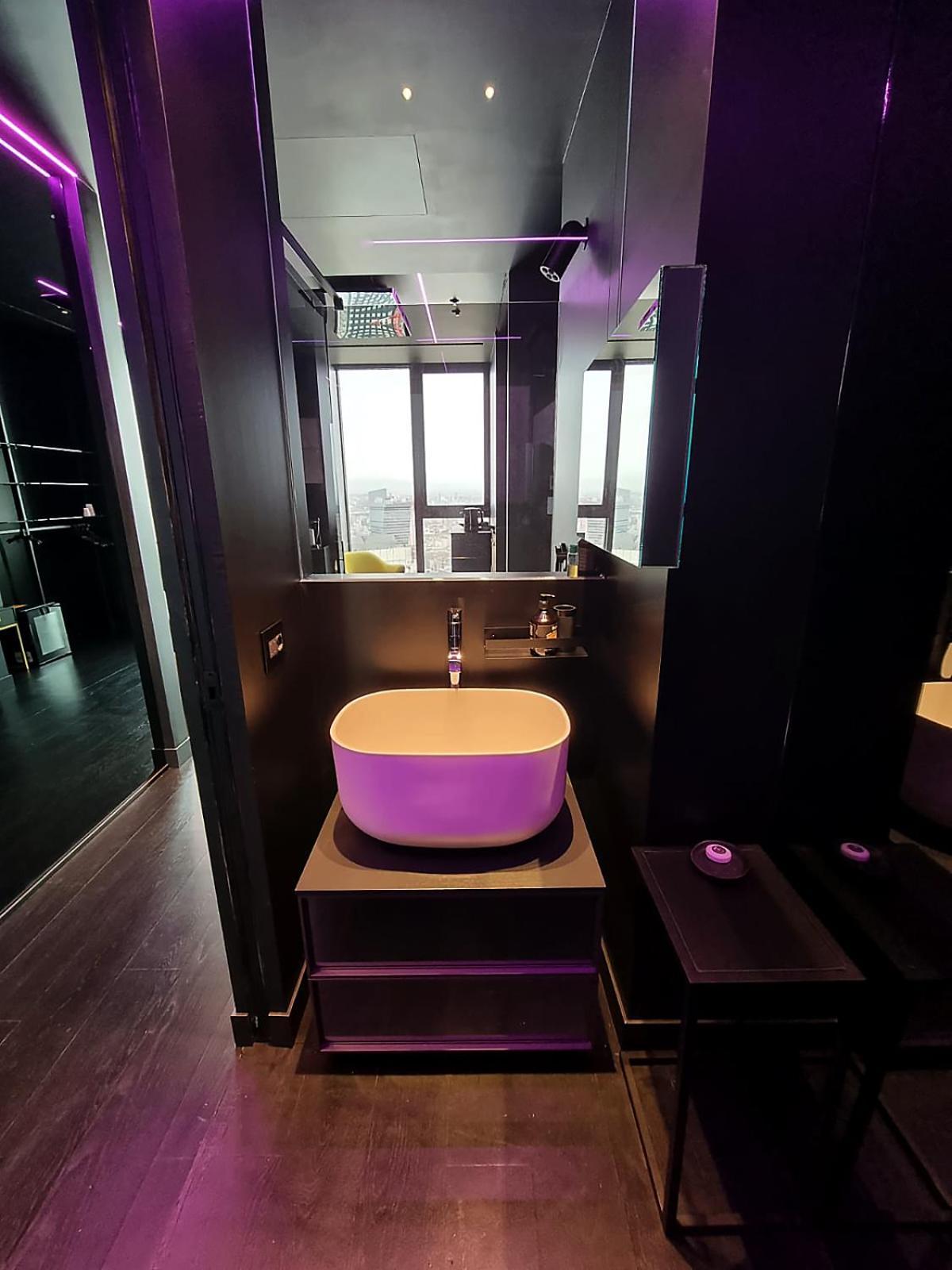 Hotel Skyline Solaria Milano Esterno foto