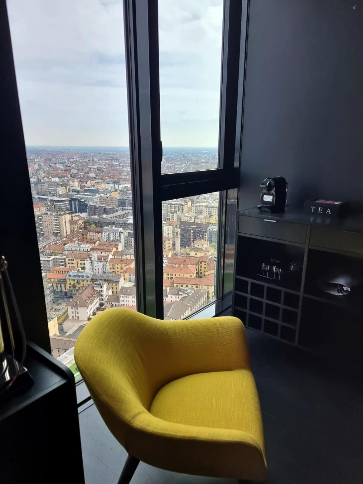 Hotel Skyline Solaria Milano Esterno foto